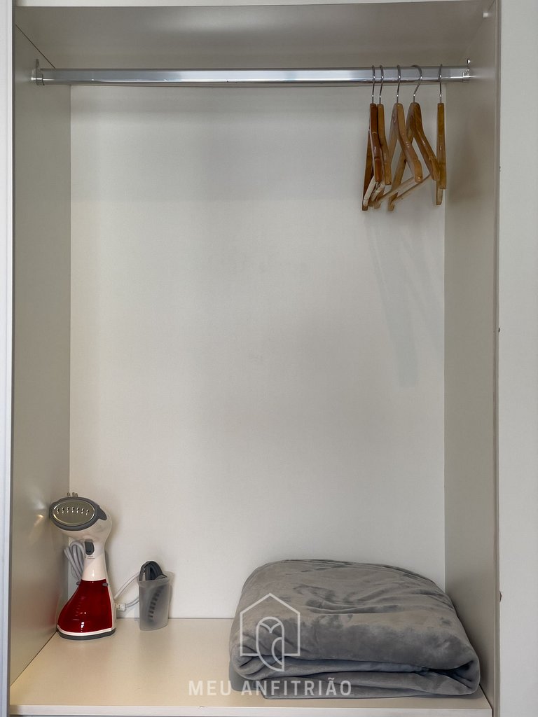 Balcony, leisure facilities near Ana Rosa station.