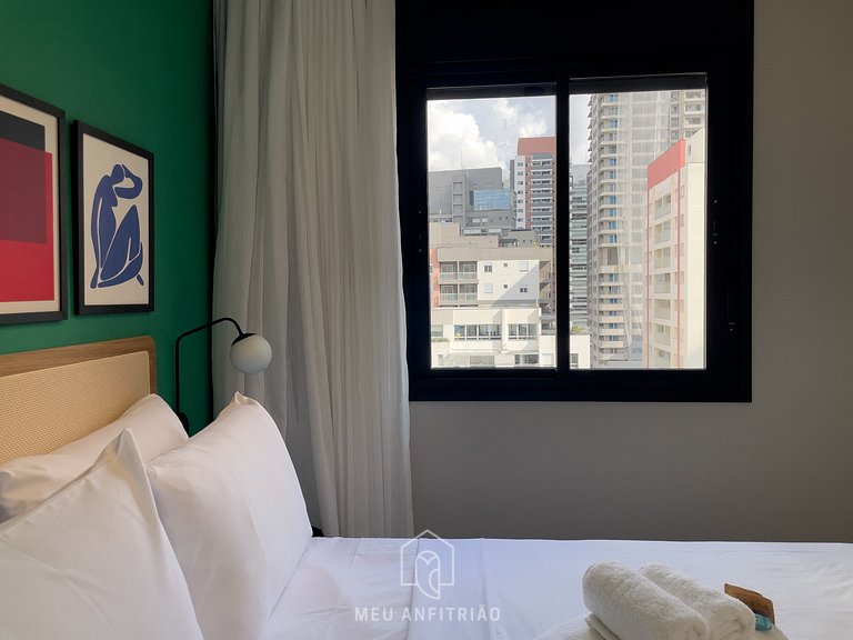 Varanda, com lazer próximo à estação Ana Rosa