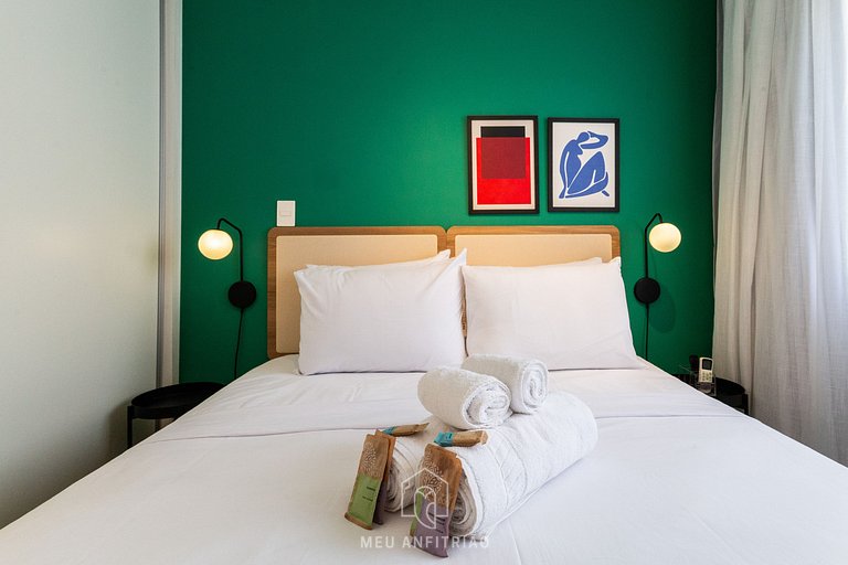 Balcony, leisure facilities near Ana Rosa station.