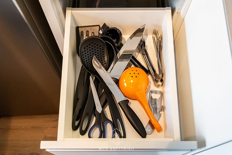 Varanda, com lazer próximo à estação Ana Rosa