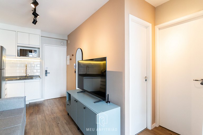 Varanda, com lazer próximo à estação Ana Rosa