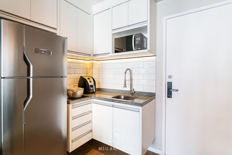 Varanda, com lazer próximo à estação Ana Rosa