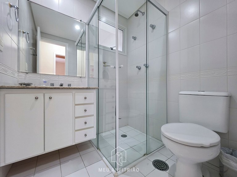 Apt for 6, balcony & leisure, 500m from the beach