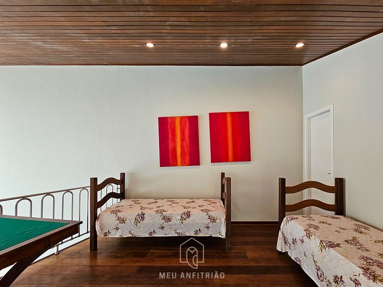 Casa p/ 14, piscina y barbacoa, a 10 min de playa