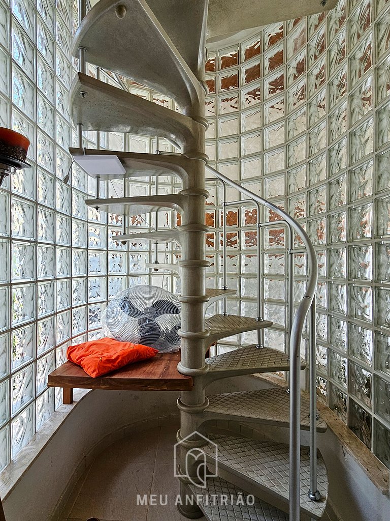 Casa p/ 14, piscina e churrasqueira 10min da praia