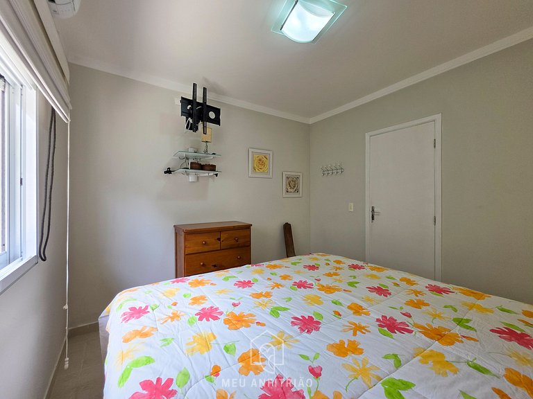 Casa p/ 14, piscina e churrasqueira 10min da praia