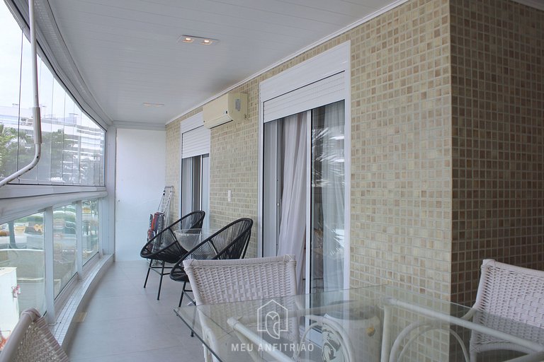 Apto para 8, garaje, piscina y ocio cerca de playa