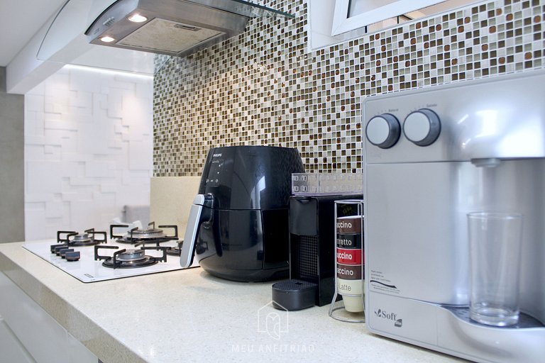 Apto para 8, garaje, piscina y ocio cerca de playa