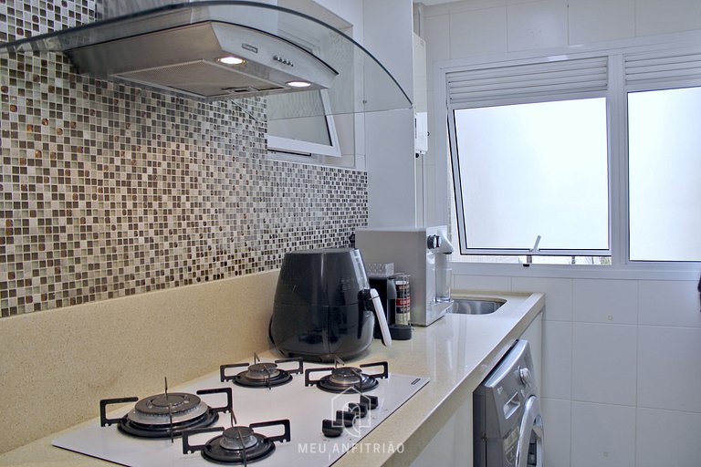 Apto para 8, garaje, piscina y ocio cerca de playa