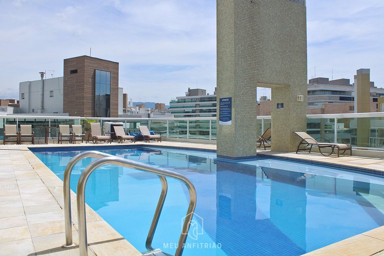 Apto para 8, garaje, piscina y ocio cerca de playa