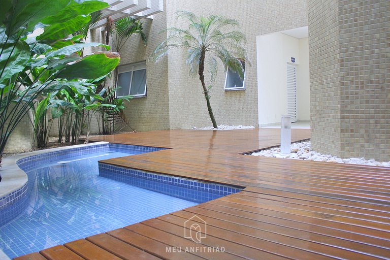 Apto para 8, garaje, piscina y ocio cerca de playa