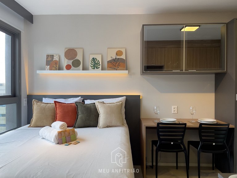 Queen bed and leisure near Congonhas Airport