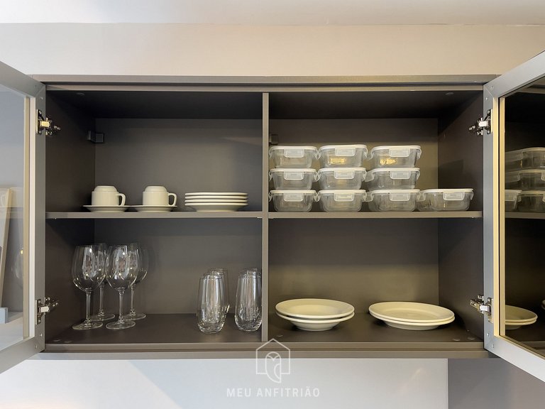 Queen bed and leisure near Congonhas Airport