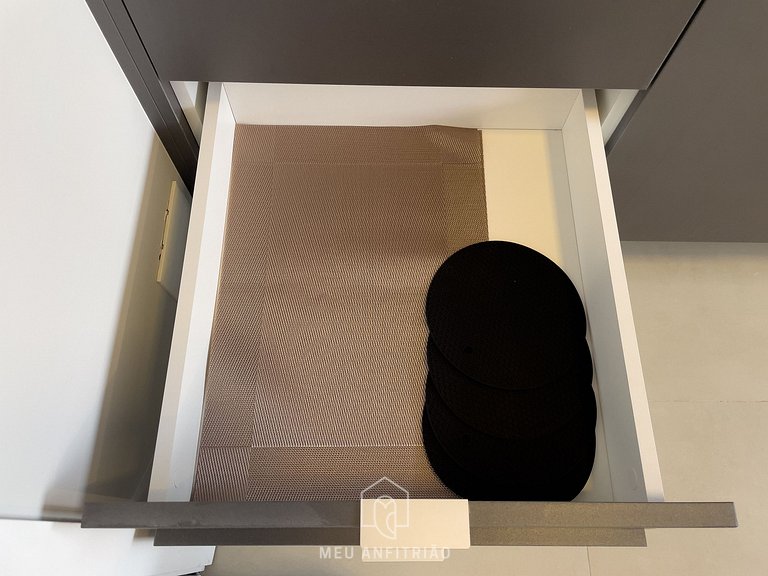 Cama queen e lazer perto do Aeroporto de Congonhas