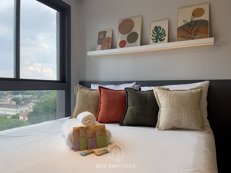 Queen bed and leisure near Congonhas Airport