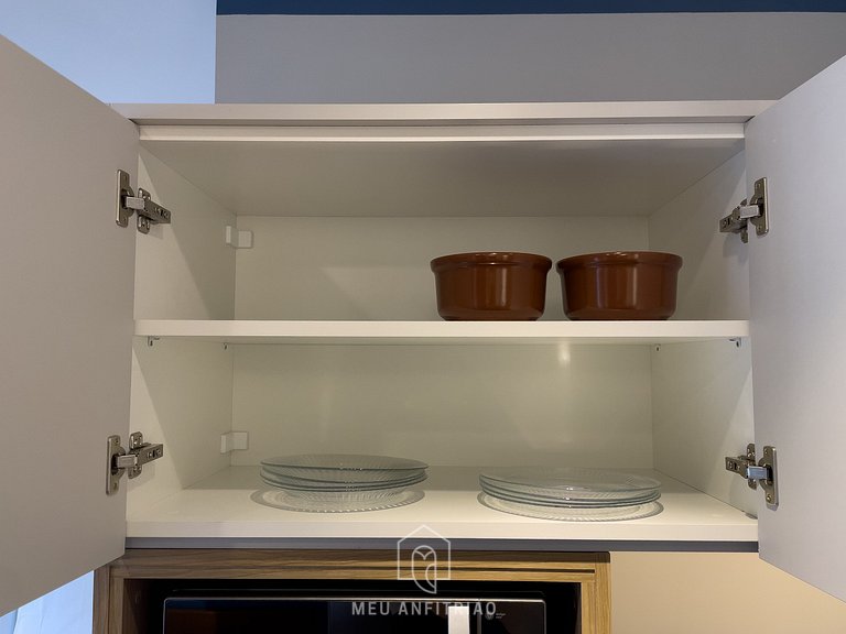 2 people, leisure next to Oscar Freire subway