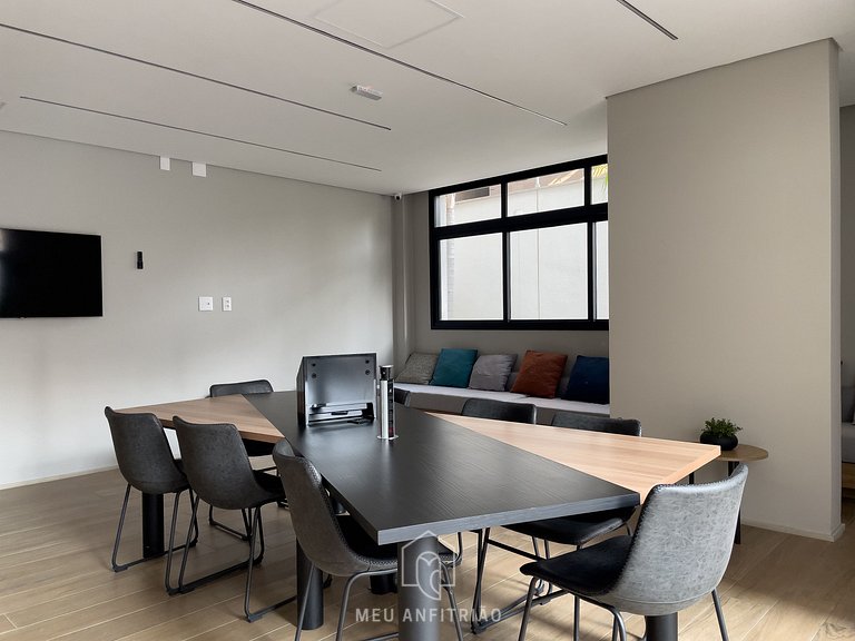 Nik Alves Guimarães - Estudios de temporada