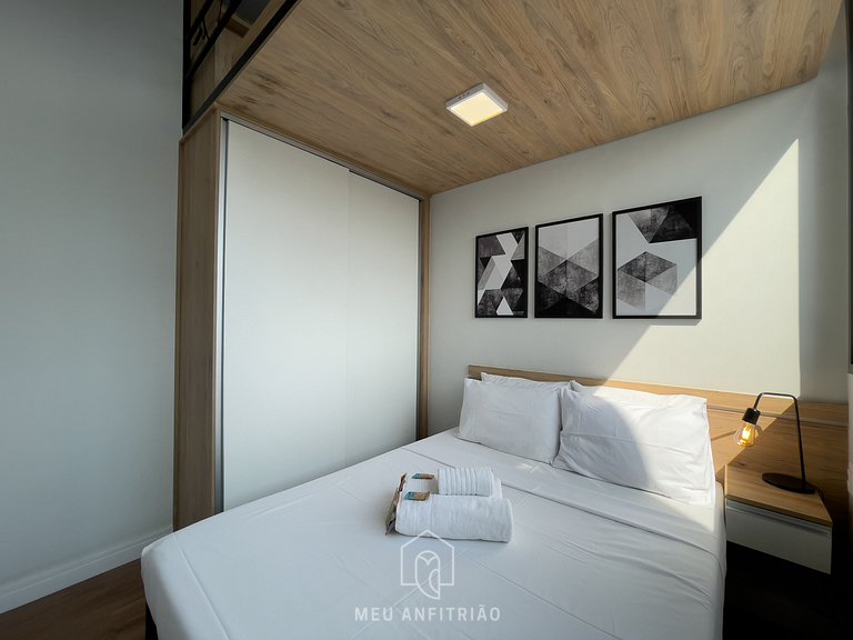 Apto p/4, garagem a 1km do Parque Ibirapuera