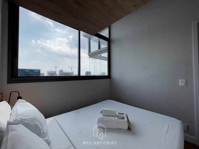 Apto p/4, garagem a 1km do Parque Ibirapuera