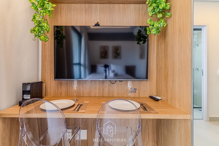 Cama queen, academia ao lado da Av. Santo Amaro