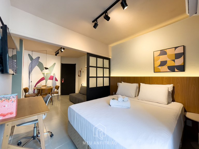 Flat com vista alta e garagem para 3 pessoas