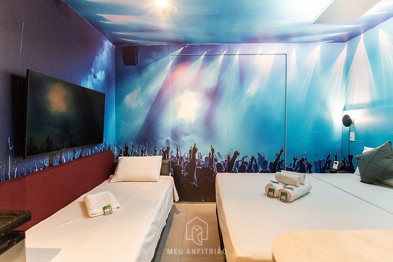 Musical Studio for 3 | Leisure + Allianz