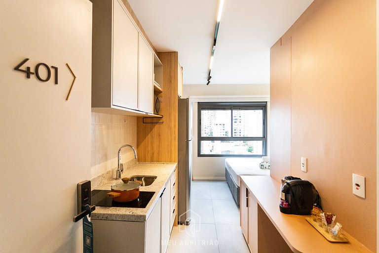 Cama queen, lazer completo a 1km do Allianz Parque