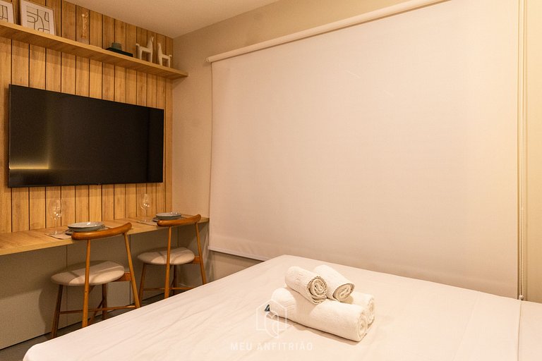 Cama queen, lazer completo a 1km do Allianz Parque