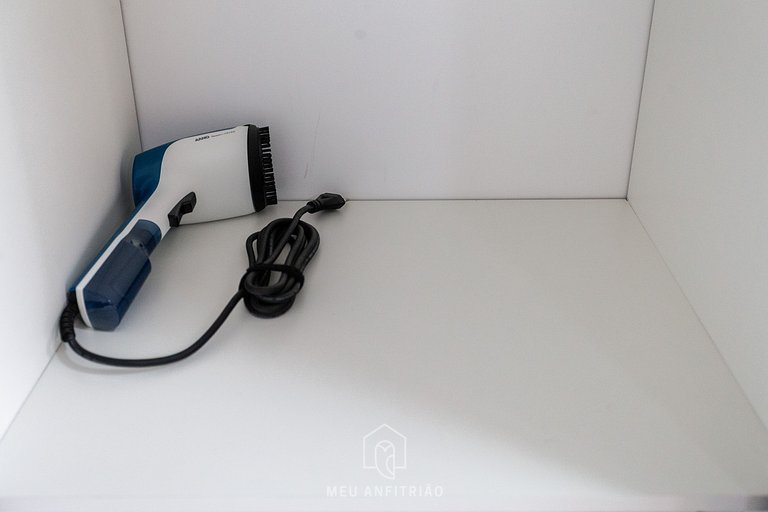 Studio completo de 26m², varanda, a 600m do metrô