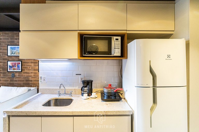 Full Loft near Metro in Vila Madalena