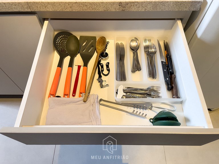 Full Loft near Metro in Vila Madalena