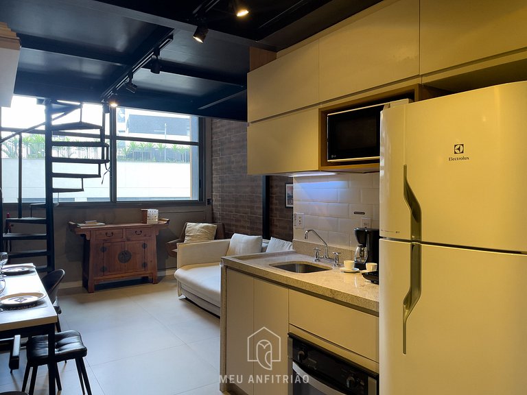 Full Loft near Metro in Vila Madalena