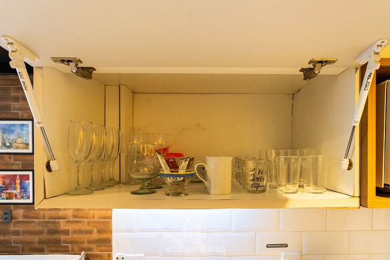 Loft completo perto do metrô na Vila Madalena