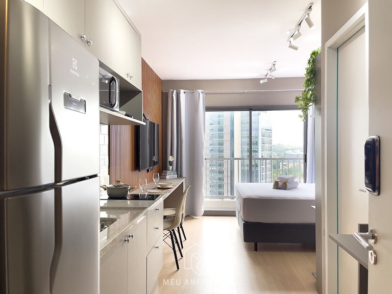 24m² | Equipped | Pool and leisure | Faria Lima Av