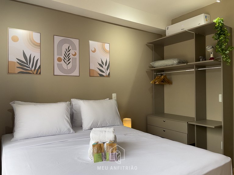 24m² | Completo | Piscina e lazer | Av Faria Lima