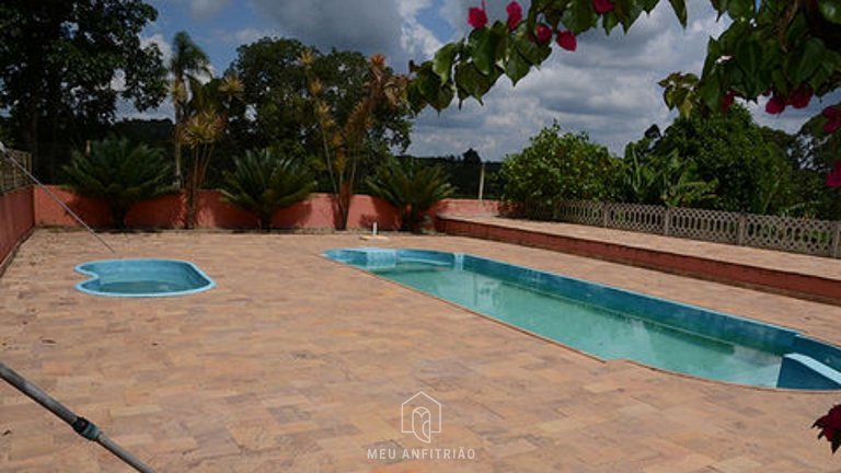 35 pessoas | Natureza | Piscina | Churrasqueira