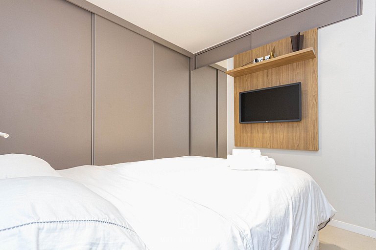 3 rooms | 90m² | 600m from Leblon beach and mall