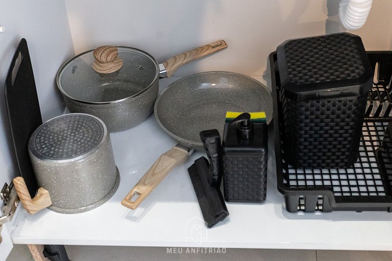 3 people|Equipped kitchen|Gym|250m from the subway