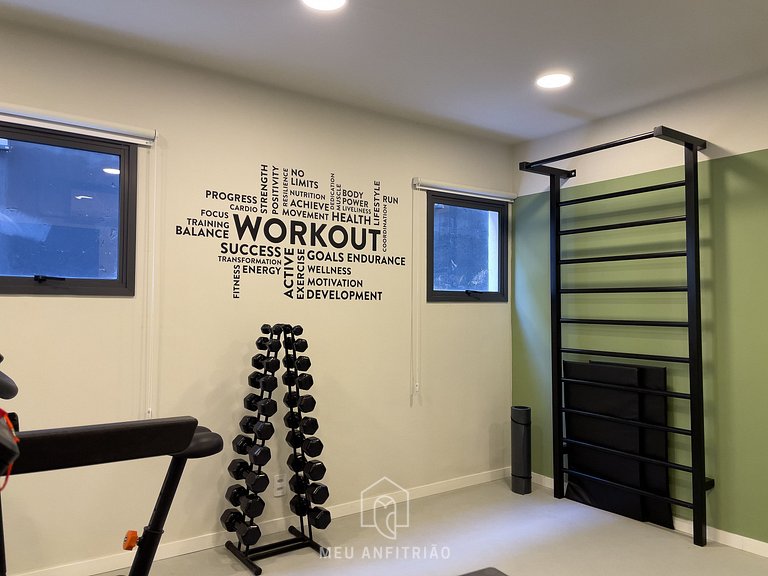 3 people|Equipped kitchen|Gym|250m from the subway