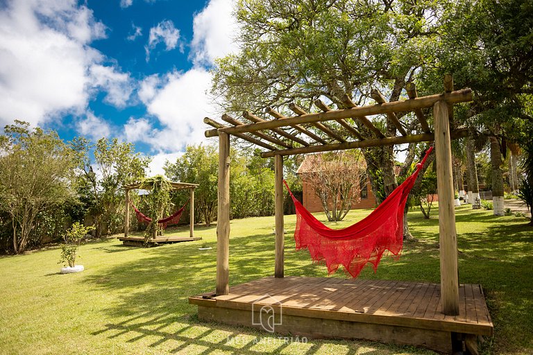 Farm House in Ibiúna with Pool and Soccer Field