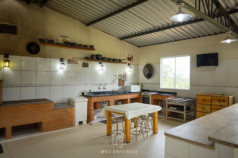 Farm House in Ibiúna with Pool and Soccer Field