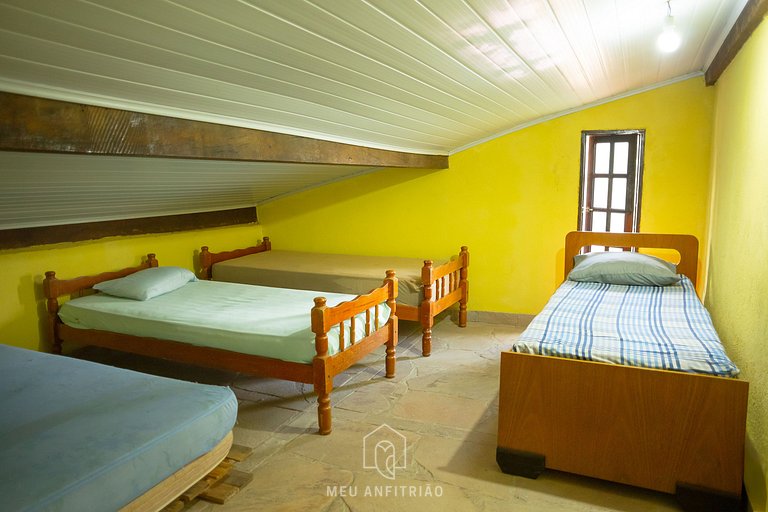 Finca en Ibiúna con Piscina y Cancha de Fútbol