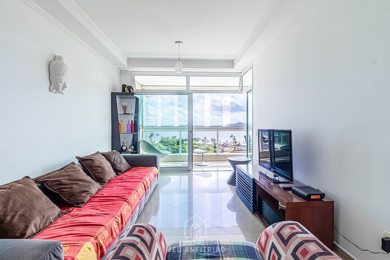 Apartamento 3 Suítes com Vista para o Mar na Enseada