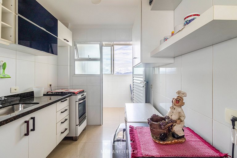 100m², 3 suites, 300 meters from Enseada Beach