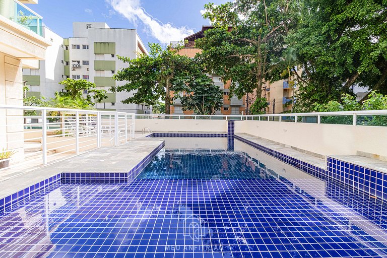 100m² | 3 suites | Piscina | Sauna | 300m playa