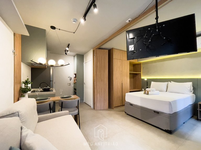 30m² | Jacuzzi | Gym | 350m subway | Rebouças Av.