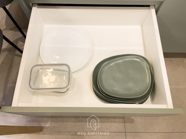 30m²|Jacuzzi|Academia|350m do metrô|Av. Rebouças