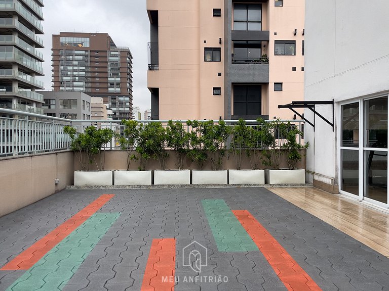 30m²|Jacuzzi|Academia|350m do metrô|Av. Rebouças