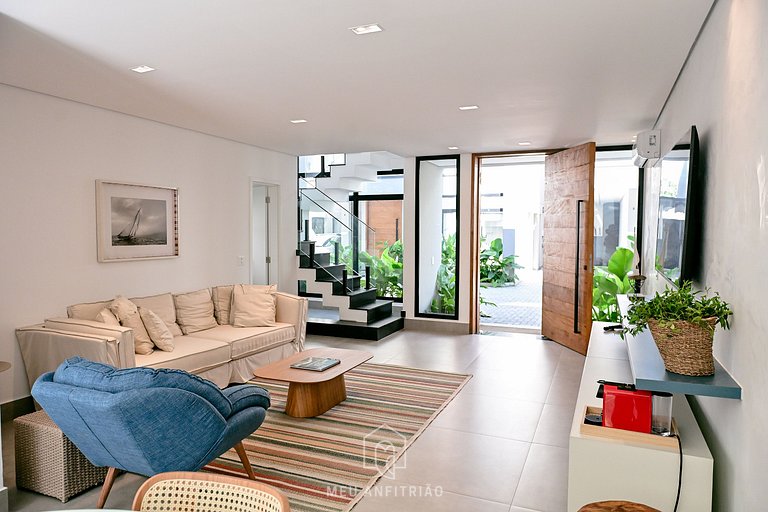 5 suites | Sauna | Swimming pool | 50m from beach