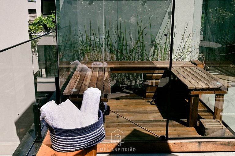 5 suites | Sauna | Swimming pool | 50m from beach